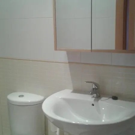 アパート Apartamento Centrico Con Piscina リャネス